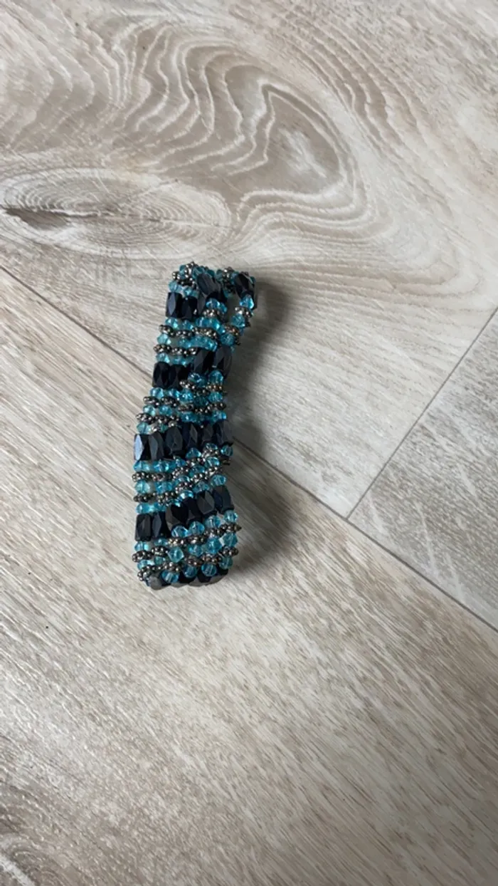Bijoux aimanté - photo numéro 2