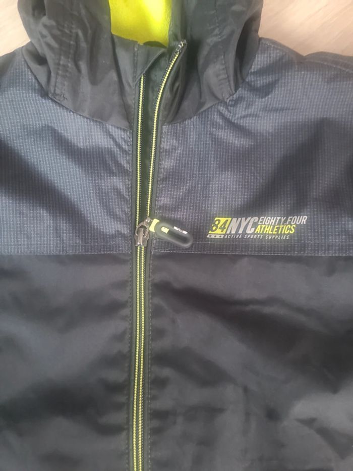 Manteau à capuche LH 8 ans - photo numéro 2