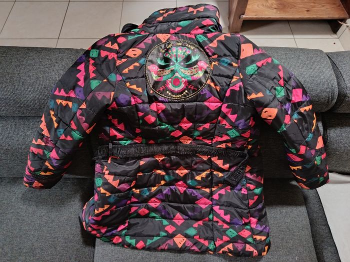 A saisir, doudoune fille taille 11/12 ans  ( Bien lire merci) - photo numéro 4