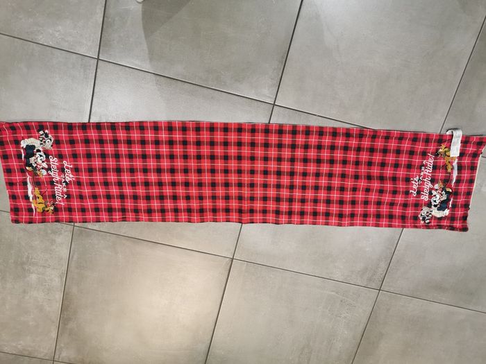 Chemin de table Noël disney - photo numéro 4