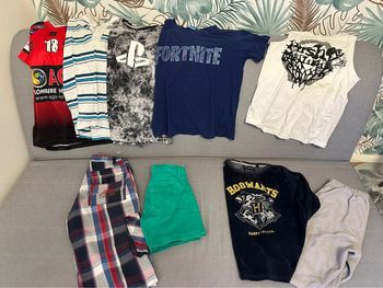 Lot de 8 vêtements garçons t 10 ans