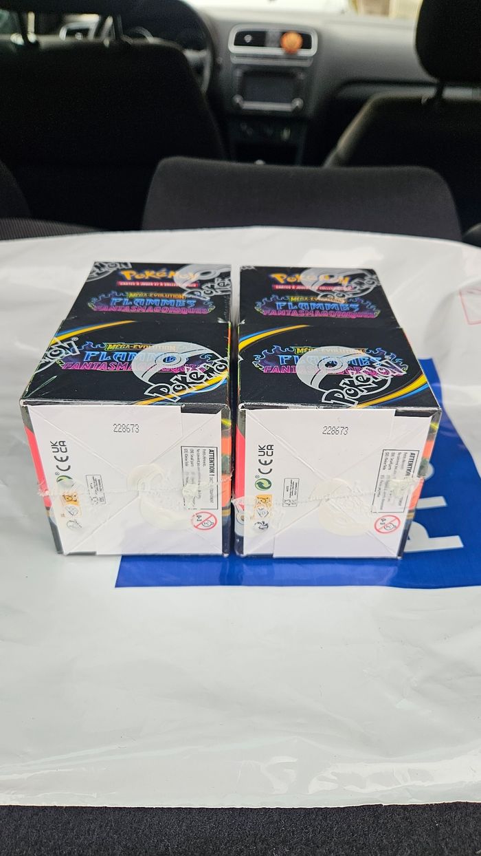 Demi Display Pokémon Flammes Fantasmagoriques - photo numéro 6