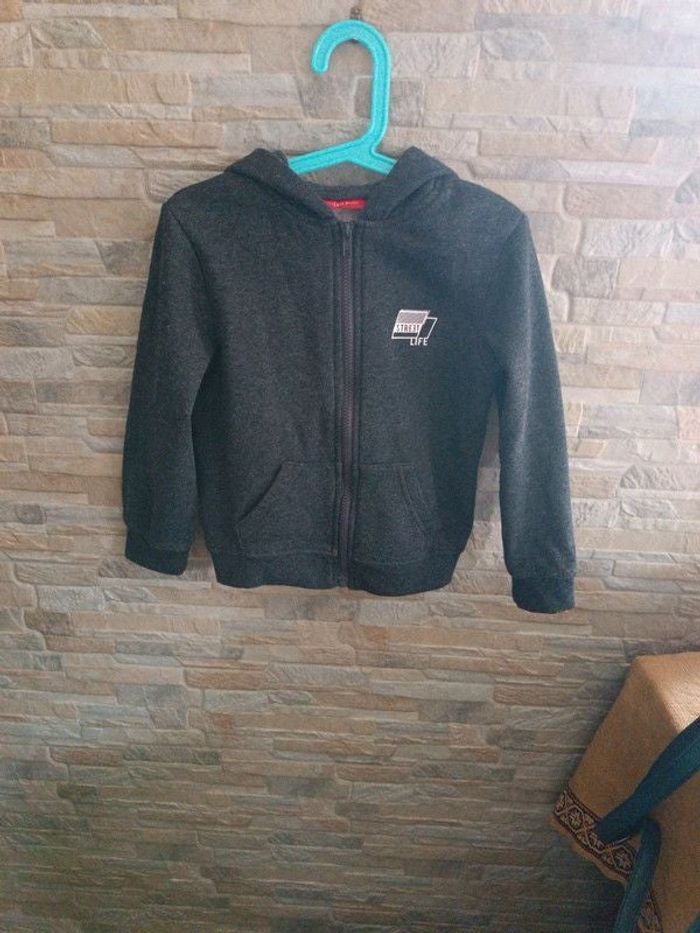 Blouson zippé à capuche Tissaia 6A