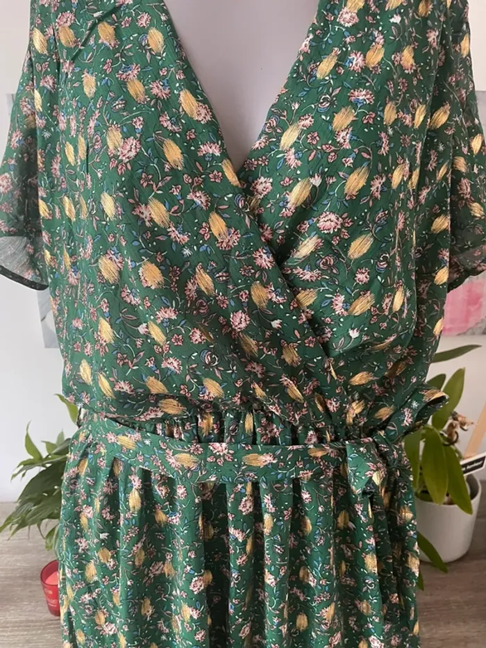 Magnifique robe longue effet feuilles d’or en excellent état en M 38 - photo numéro 3