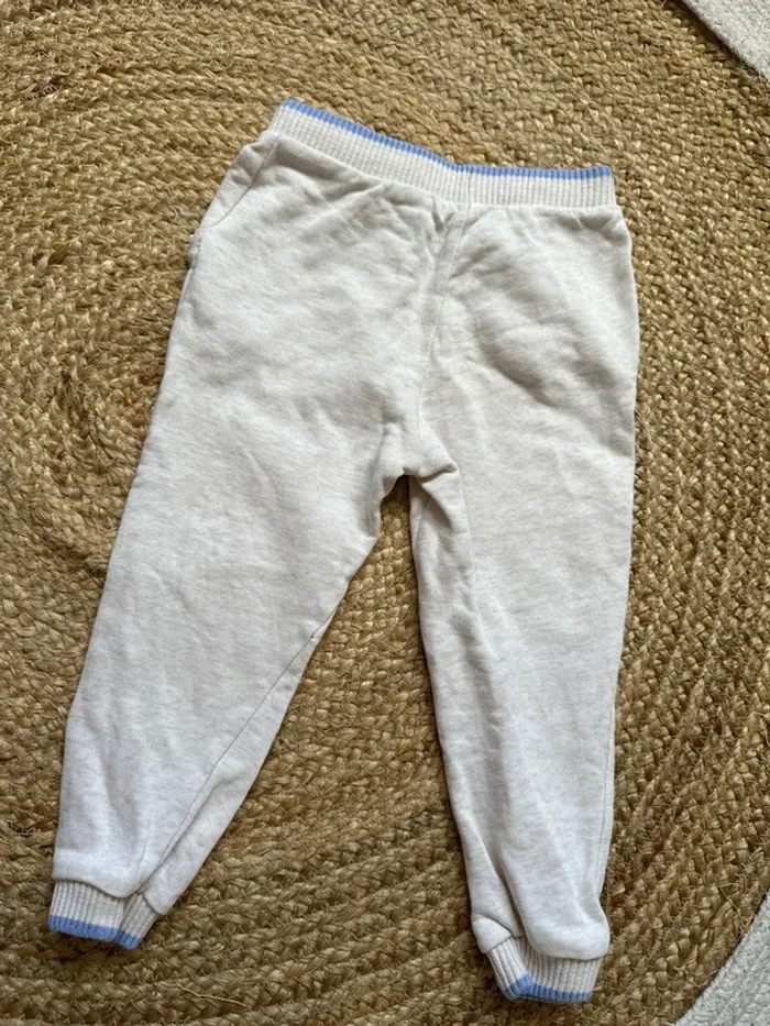 Pantalons 4 ans - photo numéro 4
