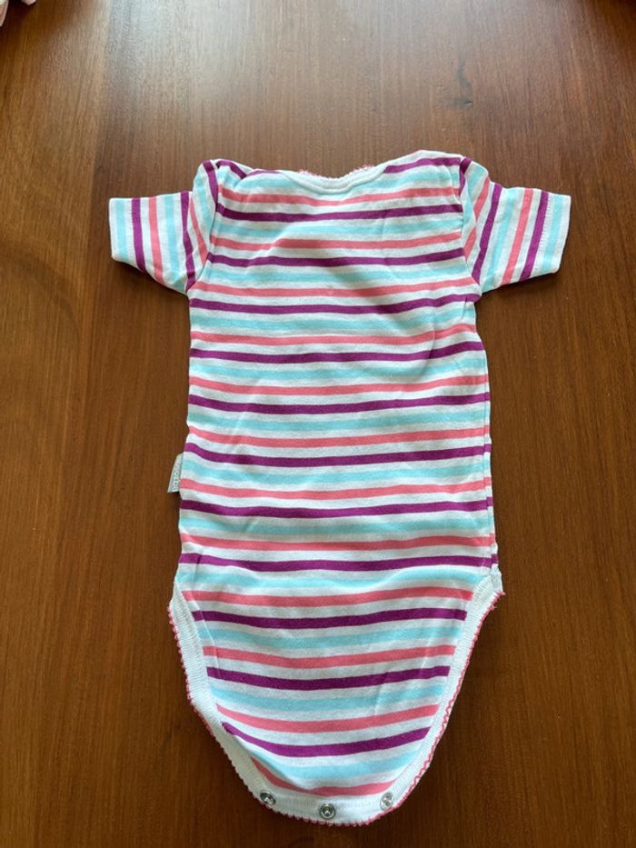 Lot de 3 bodies Absorba taille 3 mois très bon état - photo numéro 6