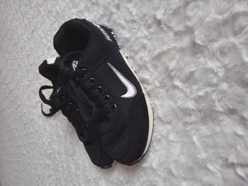 Magnifique paire de baskets NIKE 26