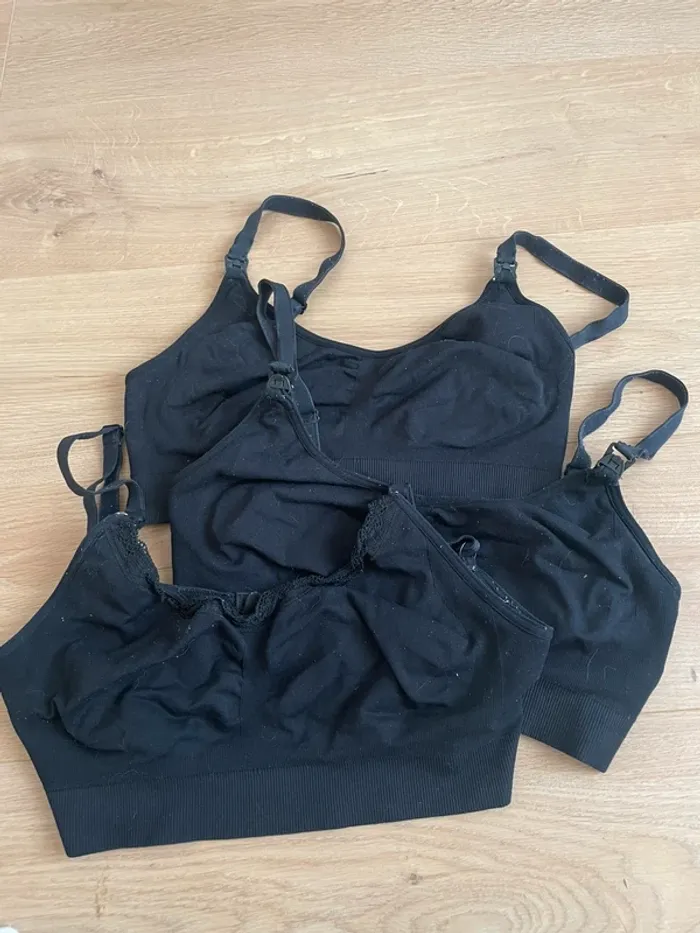 Lot brassières allaitement