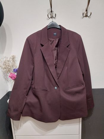 Veste tailleur kiabi  taille 46. TBE