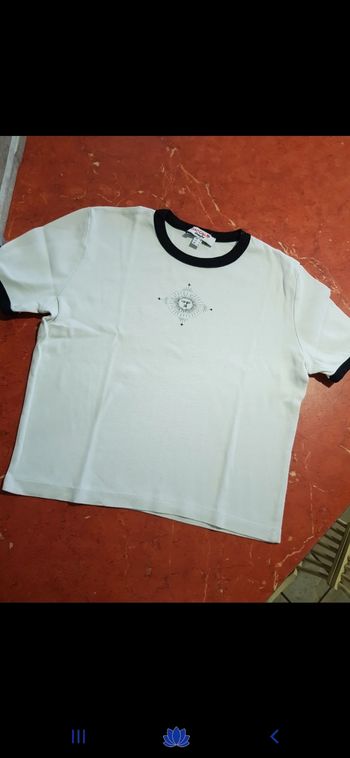 T.shirt fille taille 16 ans