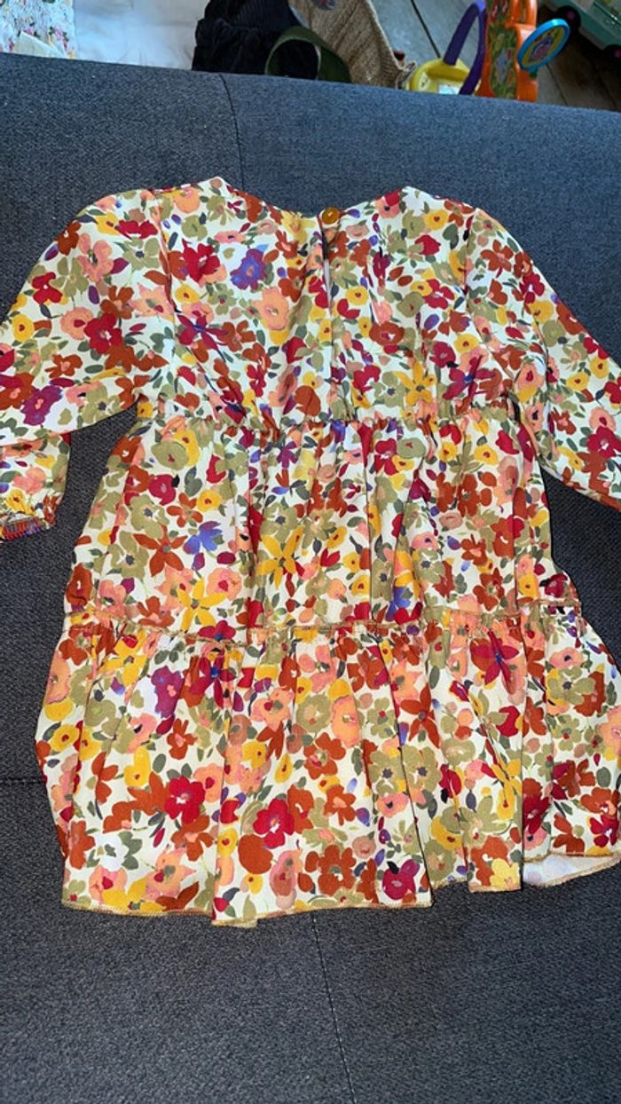 Robe fleuri - photo numéro 3