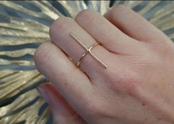 Bague barre tige croix plaqué or taille 50 neuve
