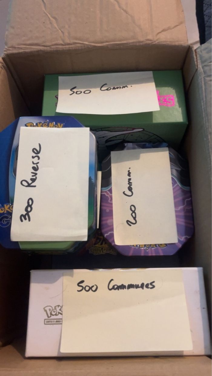 Lot de 300 reverse Pokémon