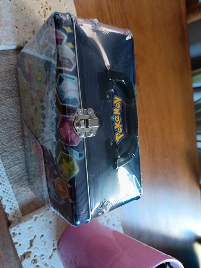 Valisette Pikachu Pokémon EV08 étincelles déferlante neuf FR scellé - photo numéro 2