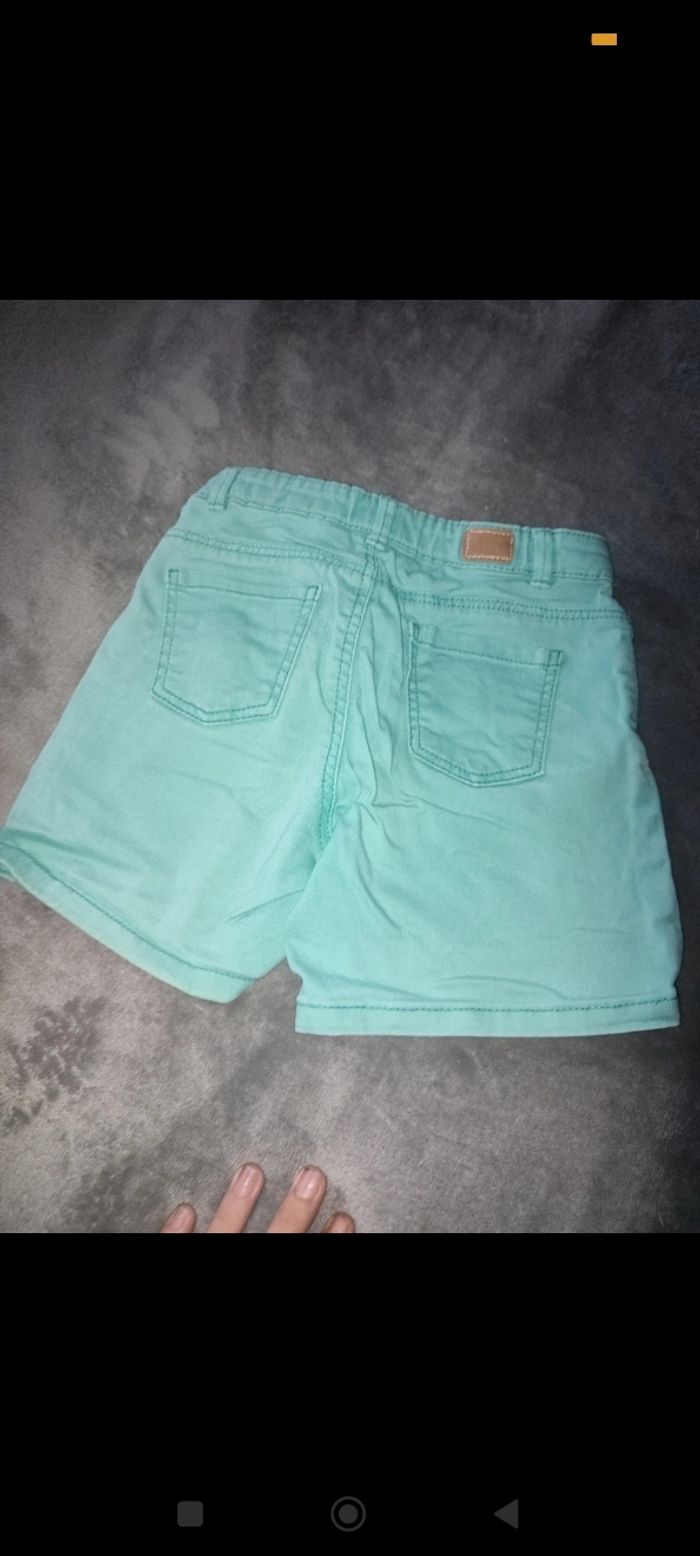 Short fille - photo numéro 2