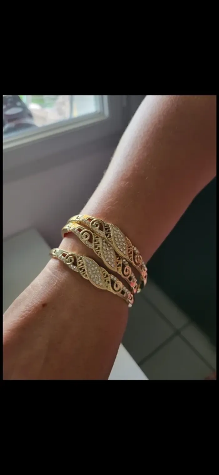 Lot de 3 bracelets neufs - photo numéro 2