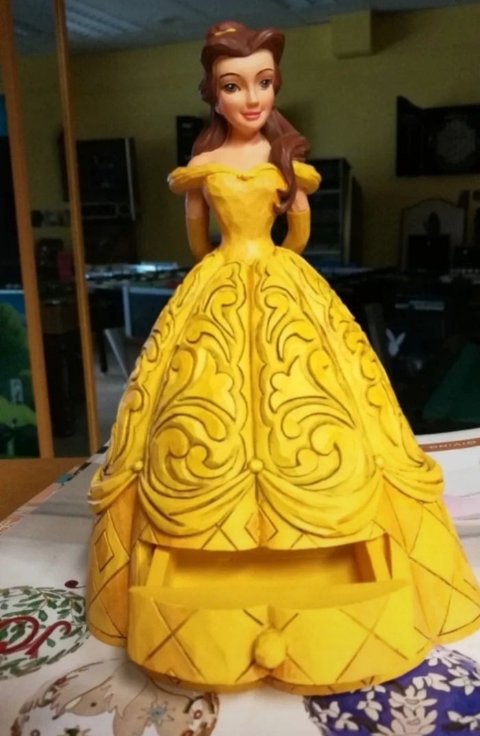 Figurine Disney traditions belle