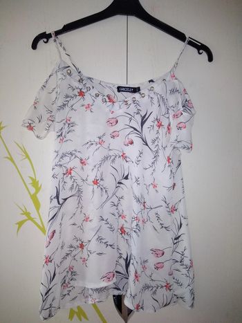 Tee shirt