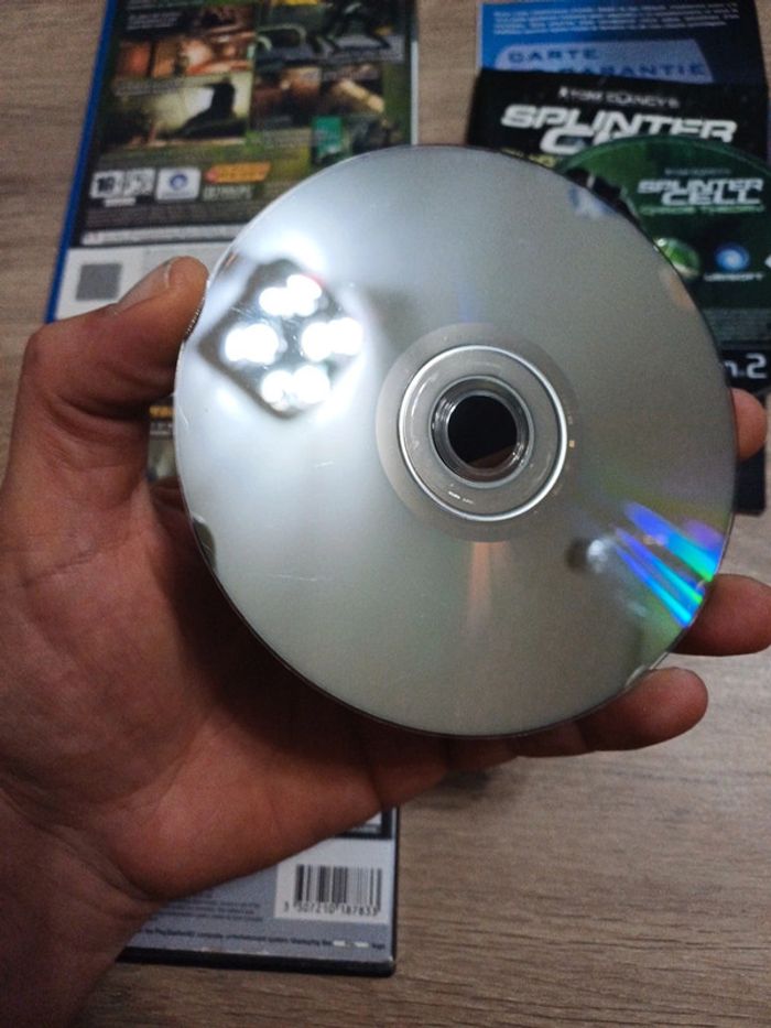 Solinter Cell - Chaos Theory + DVD Bonus - Playstation 2 - photo numéro 9