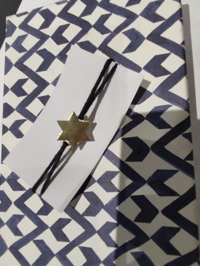 Bracelet neuf - photo numéro 1