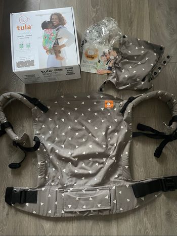 Portage préformé prefo de la marque Tula taille Toddler coloris Sleepy Dust 27 kilos