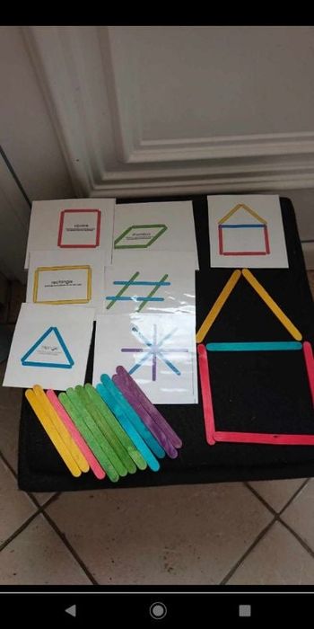 Jeu de bâtonnets de couleurs montessori