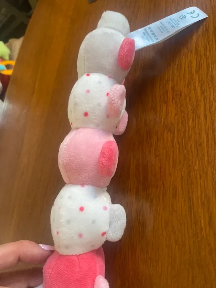 Doudou chenille tout doux 🩷 compagnon idéal pour bébé 👶 - photo numéro 2