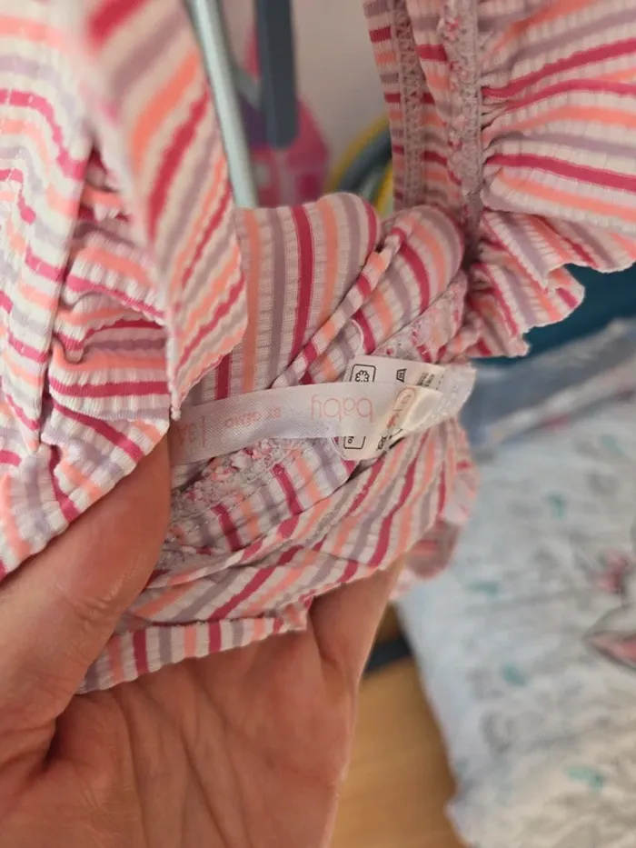 Maillot de bain gemo taille 3 ans - photo numéro 4