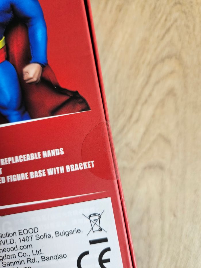 Figurine superman DAH-045 collector
Dc comics 

Neuve jamais ouverte.
20 cm de hauteur environ - photo numéro 2