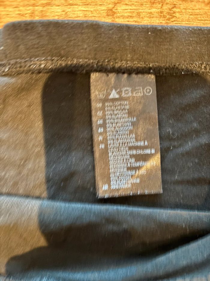 Jupe courte noire H&M taille M - photo numéro 3