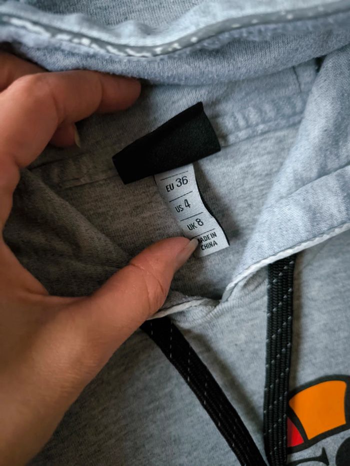 Sweat ellesse taille 36 - photo numéro 2