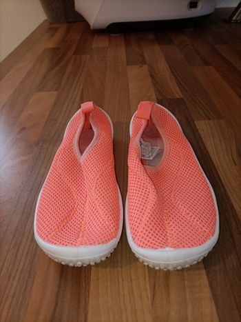 Chaussures aquatiques saumon 32-33 decathlon