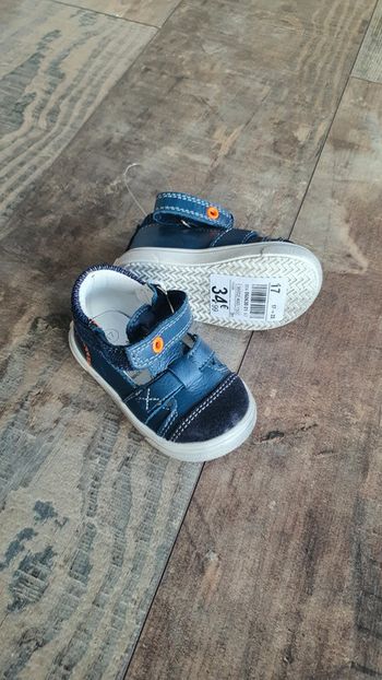👦 chaussures Pat et Ripaton taille 17, dessus doublure semelle intérieure cuire,  neuf 🏷