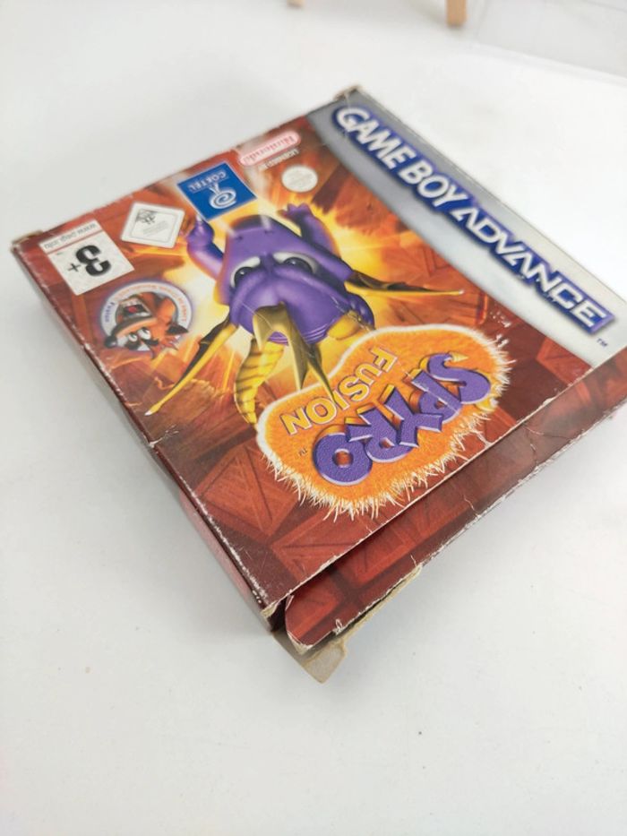 Jeu Game Boy Advance Spyro Fusion sans jeu - photo numéro 11