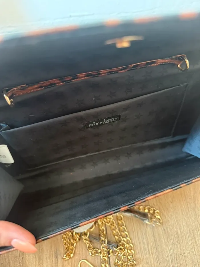 Pochette rigide léopard Primadonna – neuve avec bandoulière - photo numéro 4
