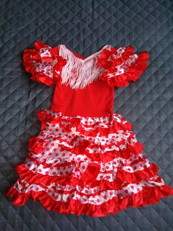 Robe espagnole, neuve