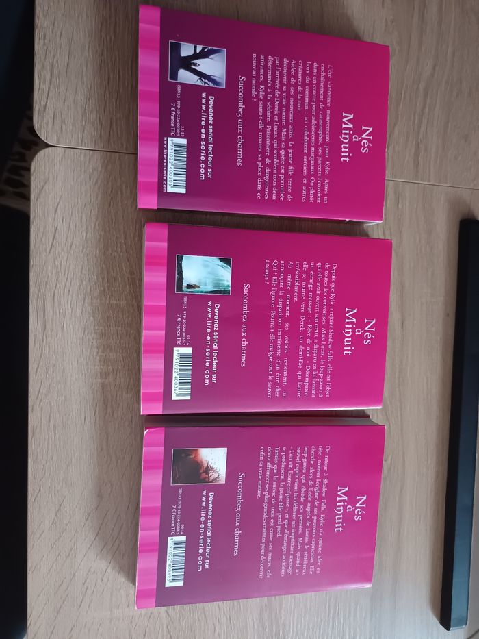 Lot "Nés a minuit" - photo numéro 2