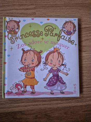 Livre princesse parfaite en tres bon état