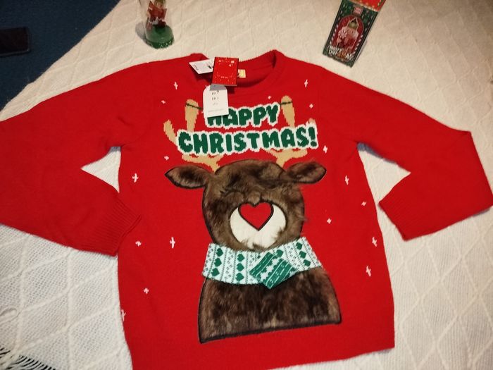 🦌✨ Pull de Noël lumineux – Rudolf n’a qu’à bien se tenir ! ✨🦌 - photo numéro 8