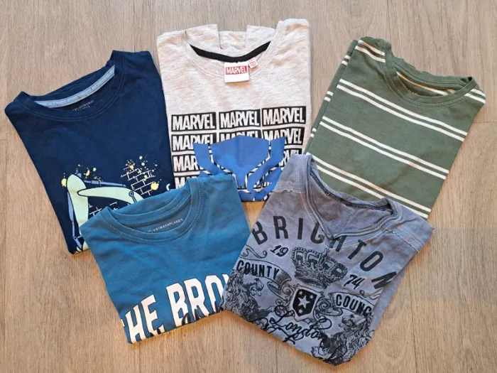 Lot 1 t shirt 7 -8 ans