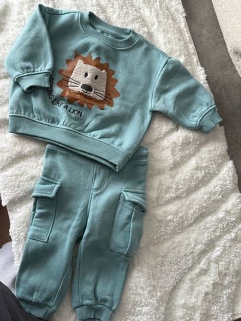 Ensemble bébé survêtement lion vert d’eau 3 mois