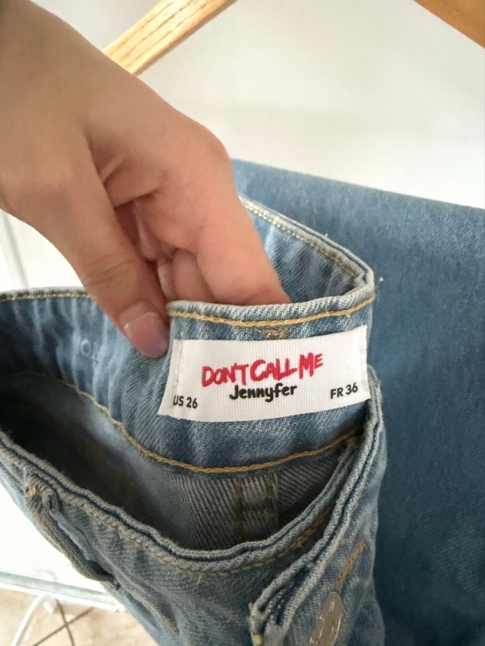 Jean bleu - photo numéro 3