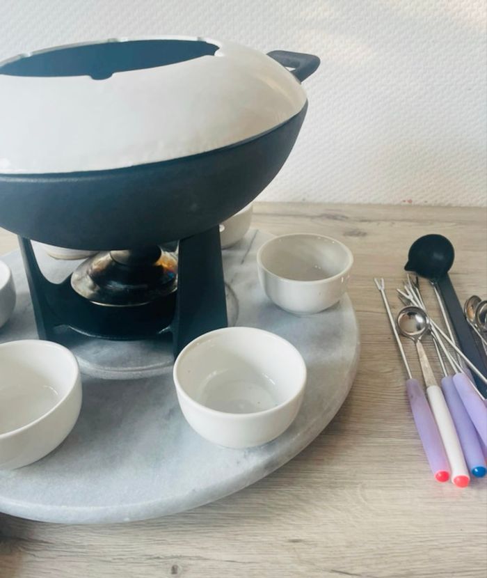 Service à fondue en très bon état - photo numéro 4