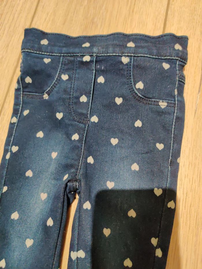 Jean neuf - photo numéro 3