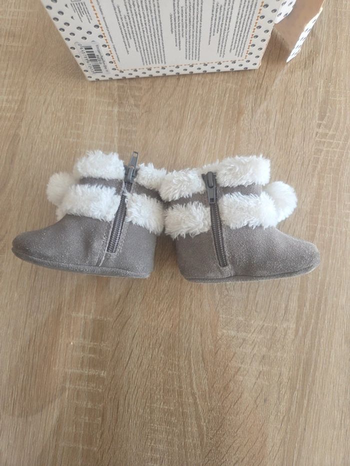 Chaussons 19 - photo numéro 6