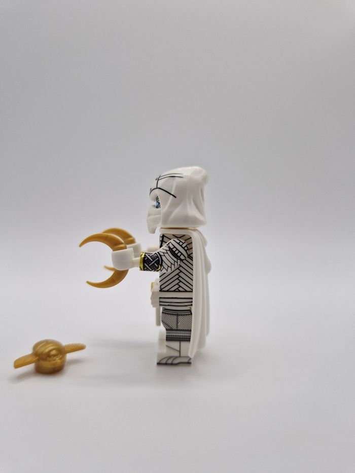 Figurine type lego Moon Knight Marvel - photo numéro 2