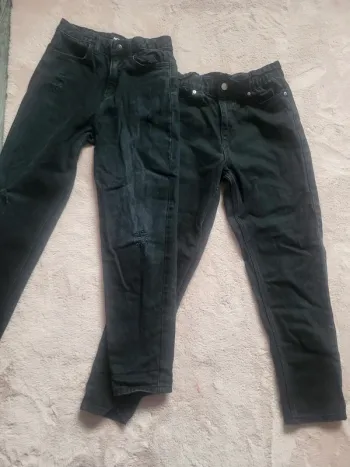 Jean mom noir
