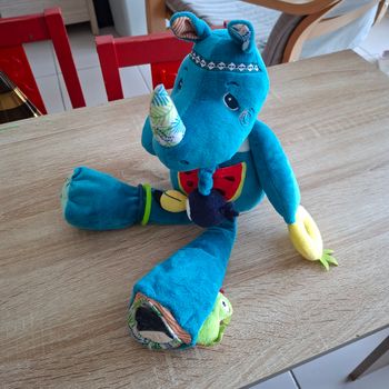 Peluche d'activité Lilliputiens 