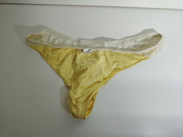 String - photo numéro 3