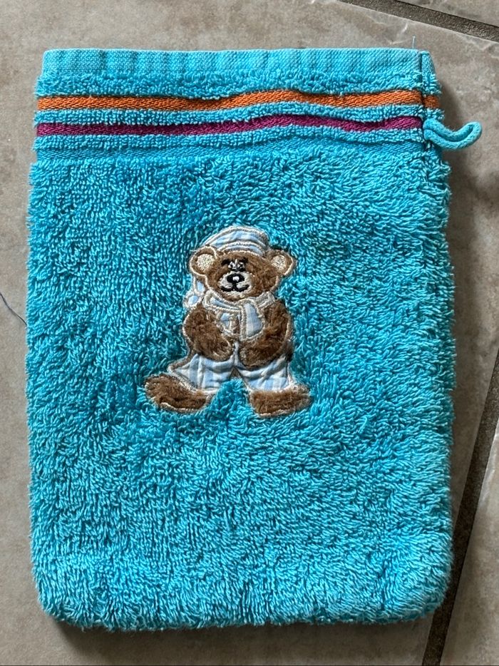 Serviette et gant de toilette ours - photo numéro 3